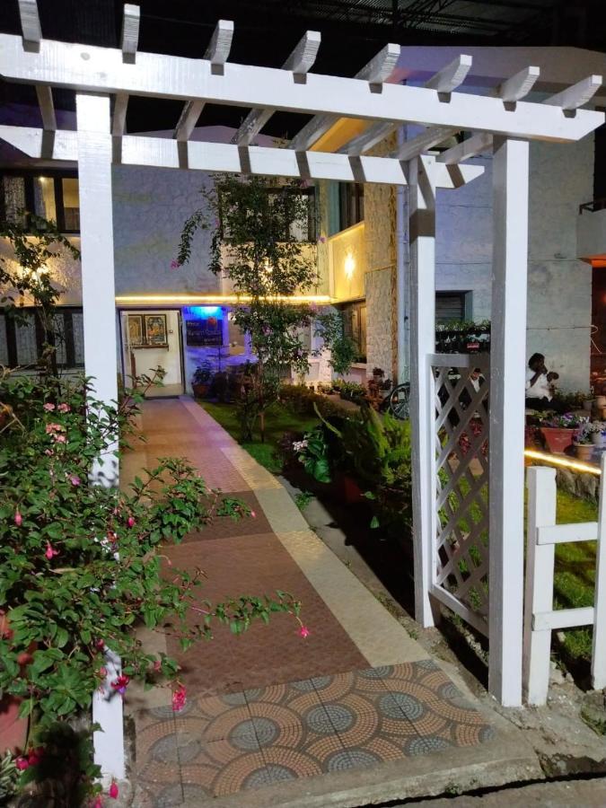 Hotel Seven Roads Kodaikanal Kültér fotó